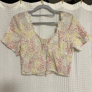 Floral and cropped top!